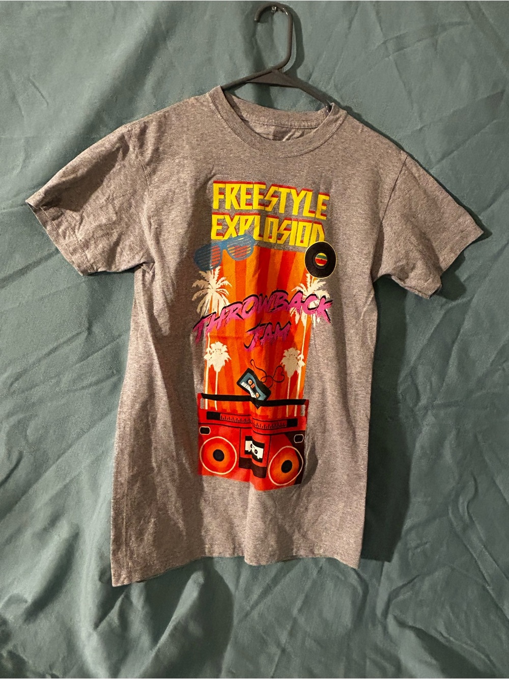 Freestyle Explosion Throwback Jam Tee S Gray Retro 80s Boombox